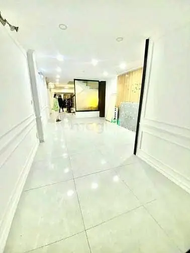 Nhà Cho Thuê Nguyên Căn Đường Nguyễn Công Hoan - Phú Nhuận.
