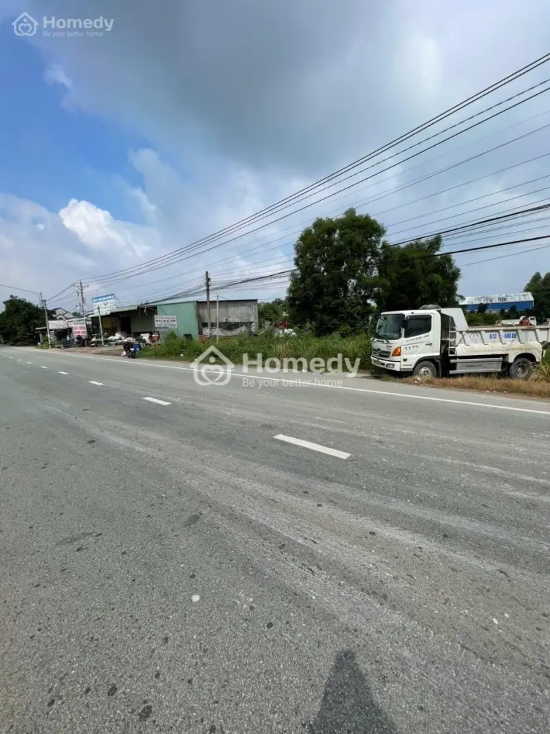 Đất Mặt Tiền Kinh Doanh Dt 747 Làm Cây Xăng