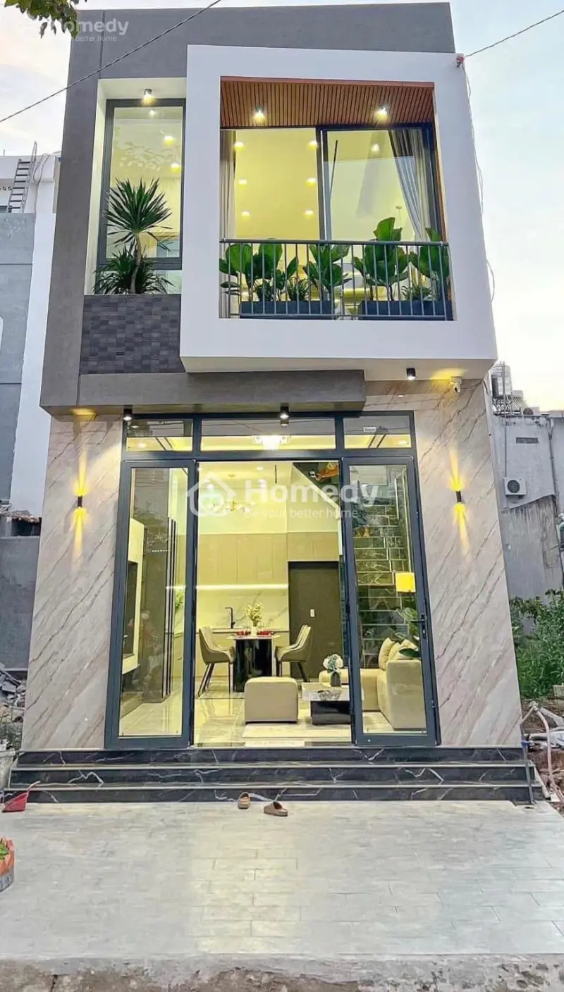 Nhà Mới 1 Trệt 1 Lầu Diện Tích 95M2, Full Nội Thất, Shr, Giá Chỉ 2.35 Tỷ