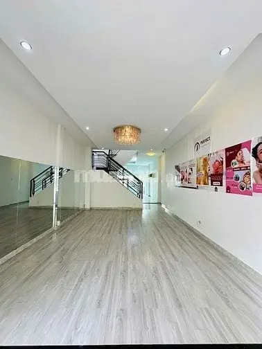Bán Nhà Hẻm Lê Văn Huân. P13_Dt: 4.4 X 30M [ 127M2] 1 Lầu 9.6 Tỷ Tl