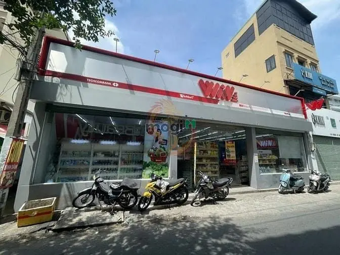 Chỉ 17 Tỷ! Bán Nhà Phố Đ. Hoàng Dư Khương, Q.10 – Ngang 14M – 1 Tầng.