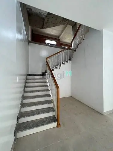 Cho Thuê Nguyên Căn Nhà Phố 5 Tầng Chỉ 12 Triệu/ Tháng