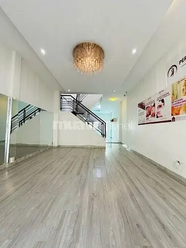 Bán Nhà Hẻm Lê Văn Huân. P13_Dt: 4.4 X 30M [ 127M2] 1 Lầu 9.6 Tỷ Tl