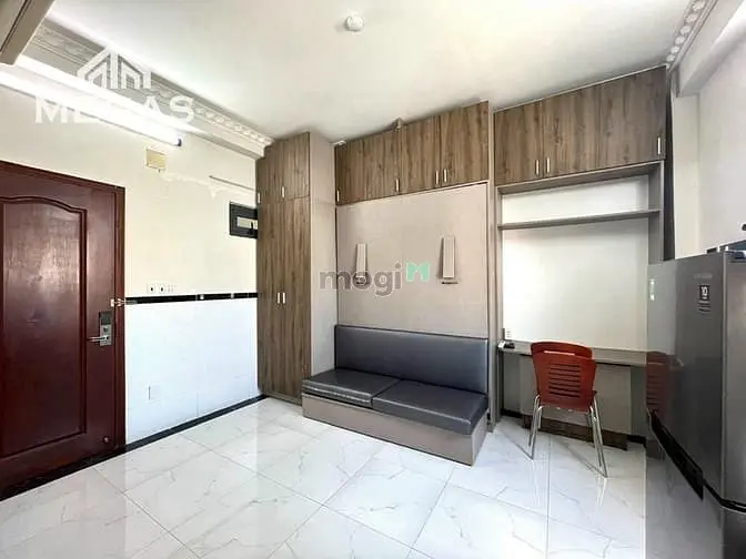6005594 ảnh đại diện 1