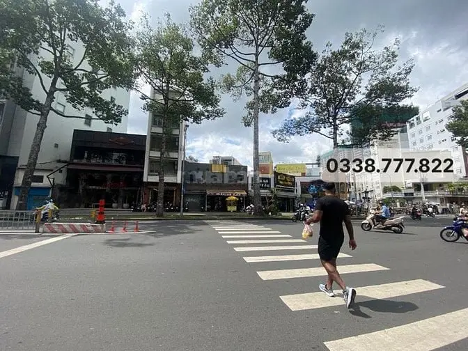 Cho Thuê Nhà Mặt Tiền Trần Hưng Đạo Quận 1 –Vị Trí Kinh Doanh Lý Tưởng