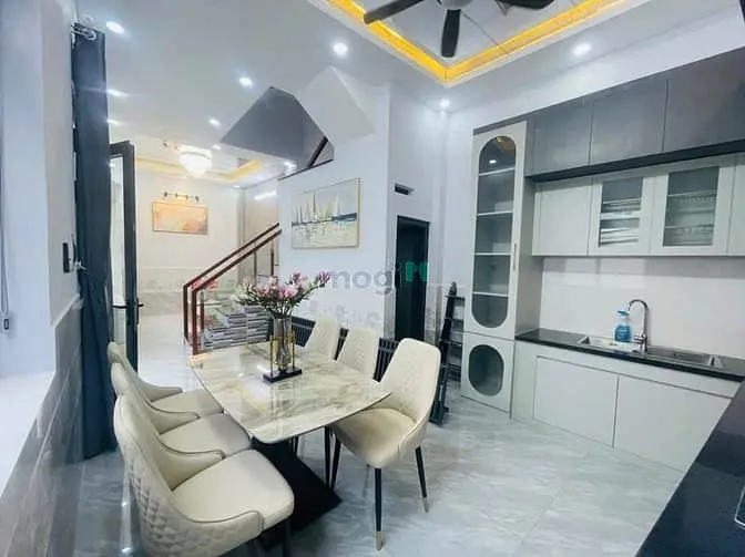 Gần Kdc Nam Long . Ngang P. Tân Thuận Đông Dt: 42M2 Chỉ Hơn 5 Tỷ Thươ