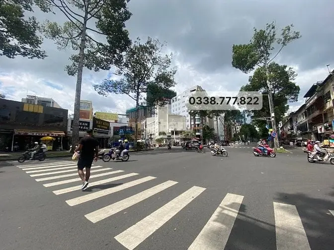 Cho Thuê Nhà Mặt Tiền Trần Hưng Đạo Quận 1 –Vị Trí Kinh Doanh Lý Tưởng
