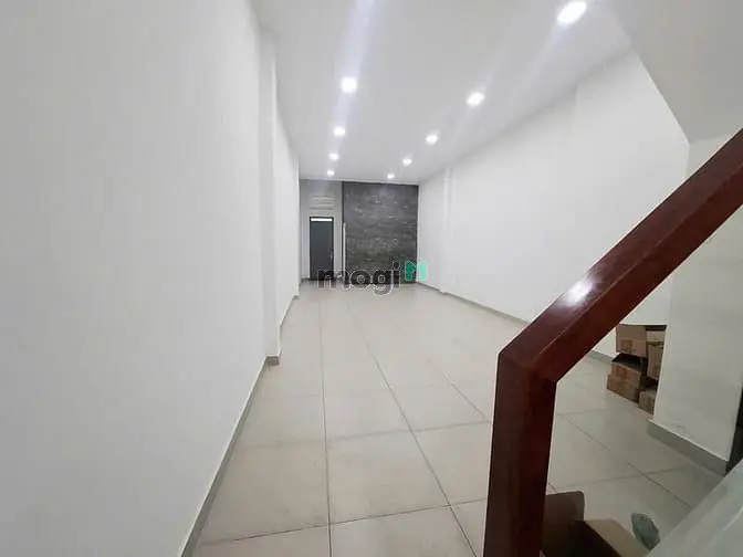 Nhà Mặt Tiền Kinh Doanh Đường Nguyễn Đình Chiểu, Khu Trung Tâm Quận 3