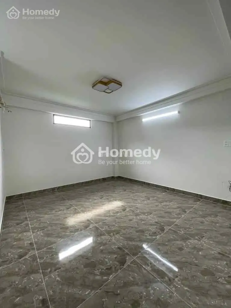 Cần Tiền Bán Gấp Nhà Ở Nguyễn Thiện Thuật, P3, Quận 3. Shr, Ngay Ngã 6 Cộng Hòa. Giá 2Tỷ550 Tl