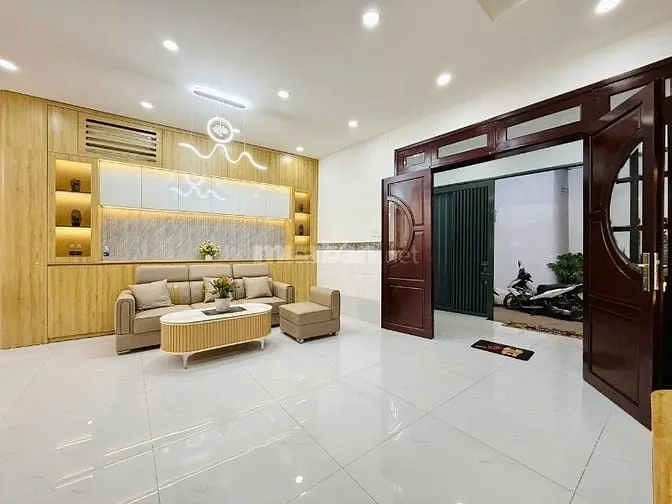 Chủ Bán Nhà Đẹp Mới Ngang 5,5M Đúc 1Lầu 3Pn Giá Mềm Cho Khách Mau Lẹ