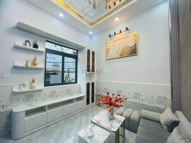 Gần Kdc Nam Long . Ngang P. Tân Thuận Đông Dt: 42M2 Chỉ Hơn 5 Tỷ Thươ