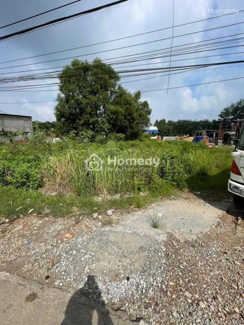 Đất Mặt Tiền Kinh Doanh Dt 747 Làm Cây Xăng