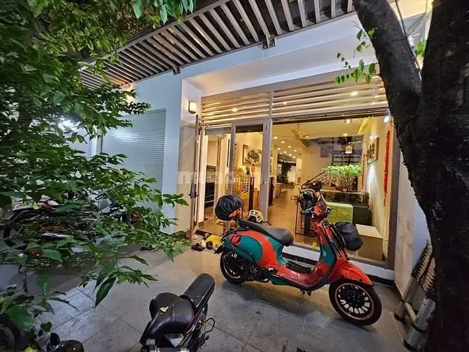 6005421 ảnh đại diện 1