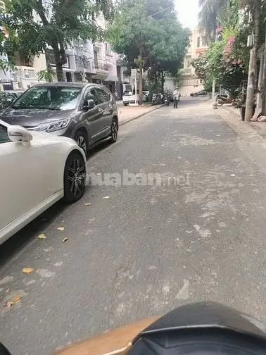 Bán Nhà Khu Công Viên X35 Nguyễn Minh Hoàng, Khu Vip Dt : 5X17M 3 Lầu,