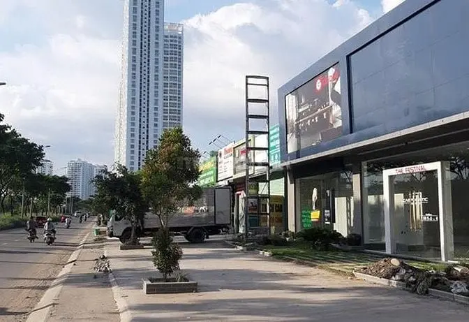 Mặt Tiền 1.000 M2 Chính Chủ Cho Thuê Giá Rẻ Tân Thuận Quận 7 Hcm