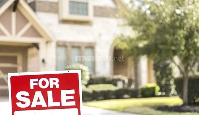 Bán Gấp Nhà 4 Tầng Phố Trần Khát Chân, Cách Phố 50M