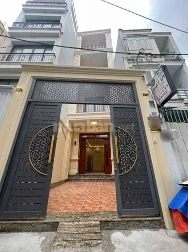 👉 Bán Nhà Diện Tích Siêu Khủng, Mới 100% Xây Quận 1 ￼￼👉