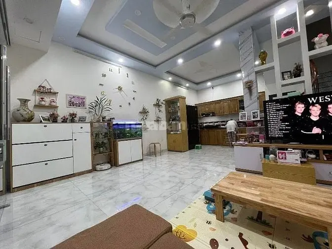 Chính Chủ Cần Bán Căn Nhà 4 Tầng Đăng Hải
