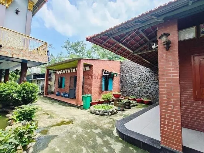 Khu Nhà Đẹp Lung Linh, Vườn Rộng Rải Trại Thú Độc Lạ, 3461M2; 24,5 Tỷ