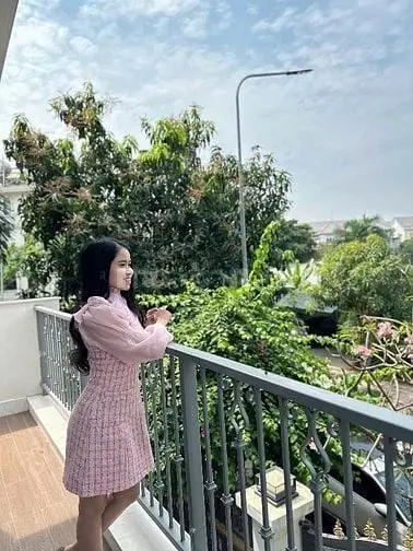 Biệt Thự Ngang 10M Liên Phường Quận 9 Dt 180M2- 25 Tỷ
