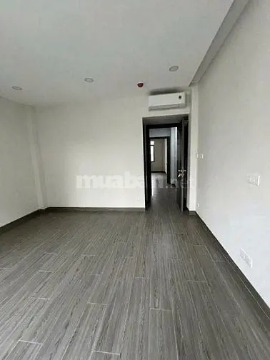 Siêu Hot !! Cho Thuê Nhà Mặt Tiền 44B Hoa Lan. Nhà Mới, Dtsd 360M2