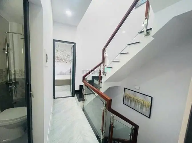 Gần Kdc Nam Long . Ngang P. Tân Thuận Đông Dt: 42M2 Chỉ Hơn 5 Tỷ Thươ