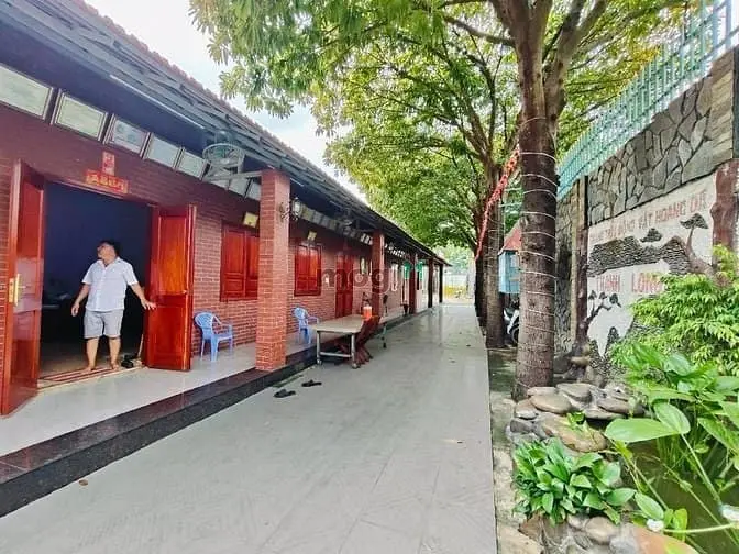 Khu Nhà Đẹp Lung Linh, Vườn Rộng Rải Trại Thú Độc Lạ, 3461M2; 24,5 Tỷ
