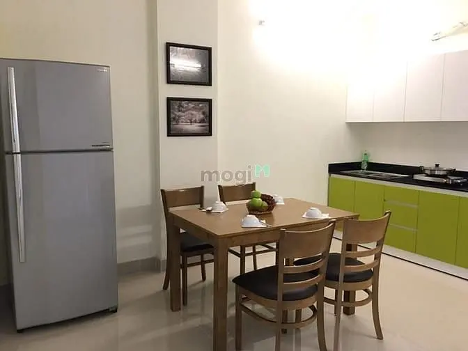 Phòng Đẹp Sau Lưng Y Dượt Quận 5 , Cách Quận 1 10P