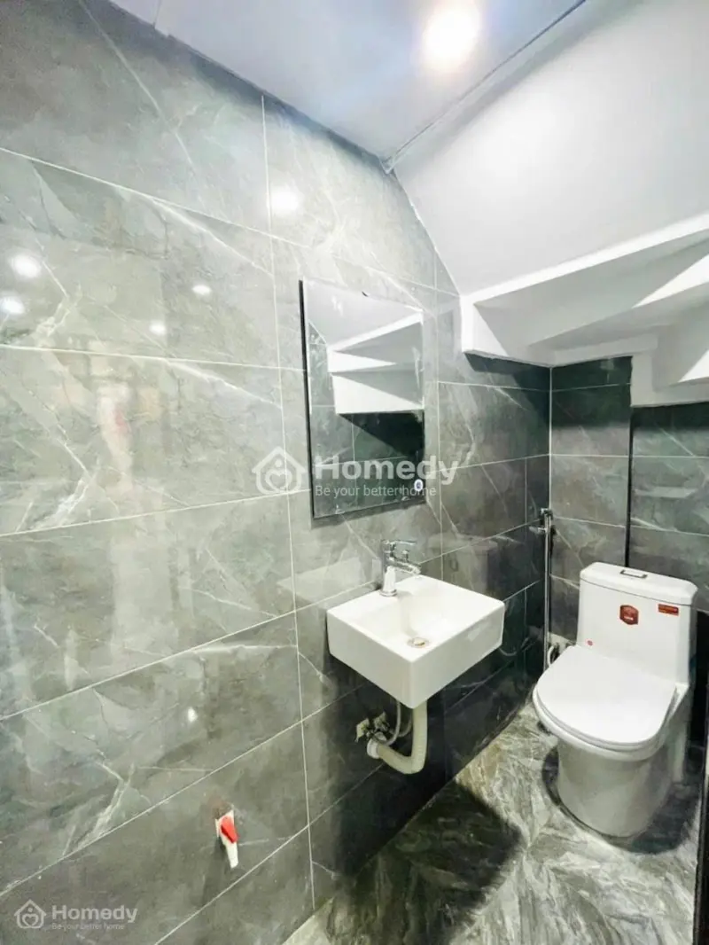 Nhà Mặt Phố Phan Phù Tiên-Cát Linh-Đống Đa -Dt 15/20M-5T-Kd-Giá Chỉ 8 Tỷ