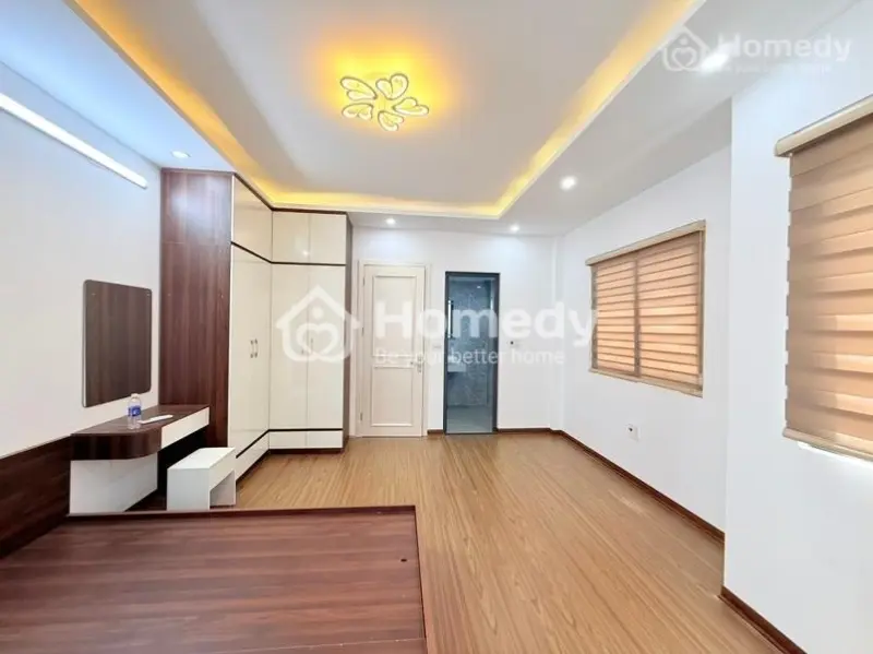 Bán Nhà Minh Khai Long Lanh - 2 Mặt Thoáng – Gần Phố – Ở Ngay