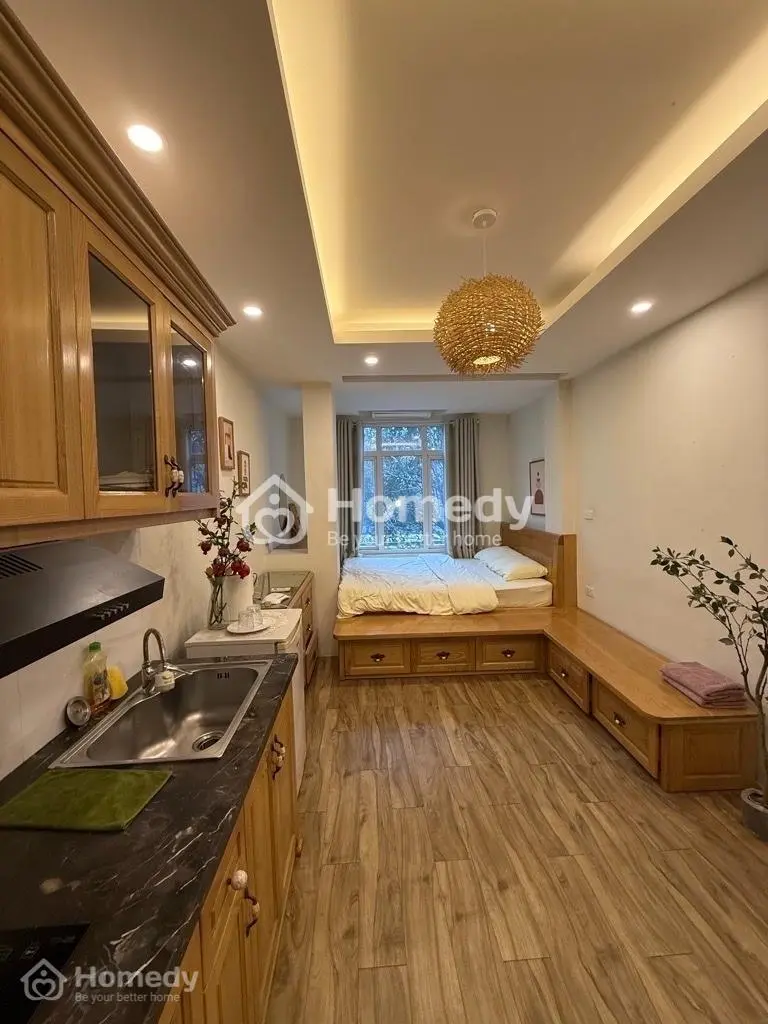 Nhà Mặt Phố Đặng Trần Côn -Quốc Tử Giám - Đống Đa -Dt 19M2-5T- Lô Góc-Kd-Giá Chỉ 10.3 Tỷ