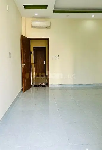 Phòng Ban Công Rộng Thoáng Mát Sạch