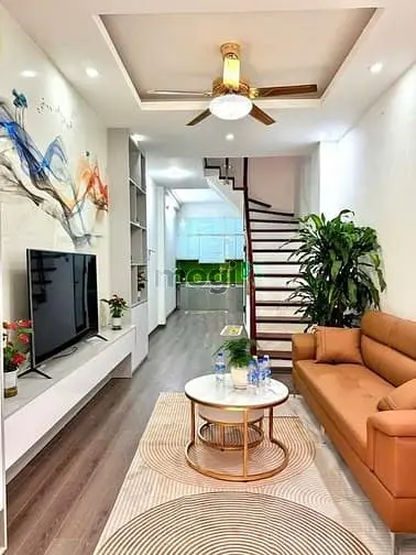 Bán Nhà Đại Từ ,Dt45M2 ,Giá 7.Xxtỷ , Ngõ Nông , Hoáng Sáng , Lô Góc