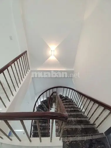 Bán Nhà Mặt Tiền 107 Đặng Chất - 19 Tỷ