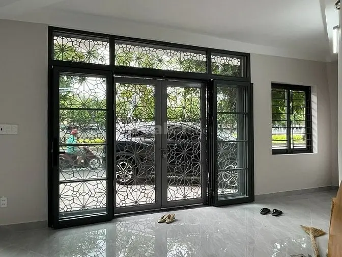 Nhà Mặt Tiền Cho Thuê Nguyên Căn, Vị Trí Đẹp, View Công Viên - Sông