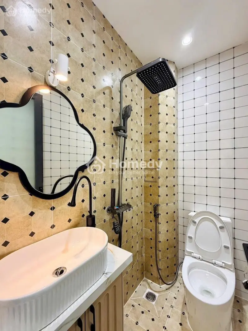 Nhà 58M² Thành Thái Q10 3Lầu-4Pn, Hẻm 6M, Gần Cấp 3 Nguyễn Khuyến Chỉ 3Tỷ790 Sổ Riêng Gọi Gấp Em