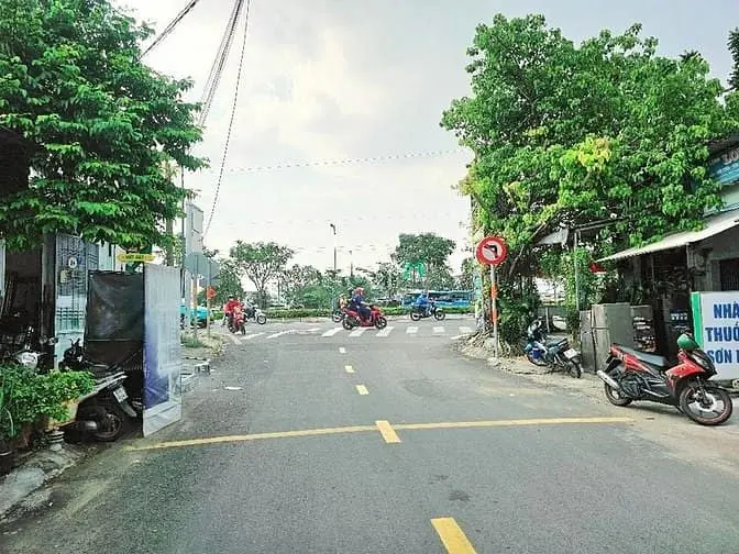 Mặt Tiền Kd Sầm Uất, Kế Gigamal 10M Đến Phạm Văn Đồng, 135M2; 15,8 Tỷ