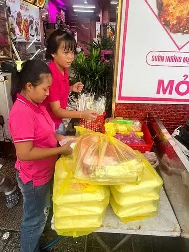 Thương Hiệu Cơm Có Tiếng Quận 10