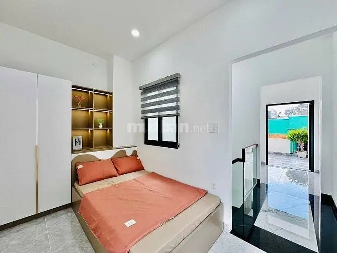 Chính Chủ Ngộp Vốn Bán Nhanh Nhà Ngay Lê Văn Sỹ,Quận 3 Chỉ 2Tỷ750 Shr