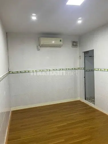 Cho Thuê Nhà 419/6 Hoàng Sa, P. Vts, Q3. Dt: 4M X 5M, Trệt, Gác Suốt