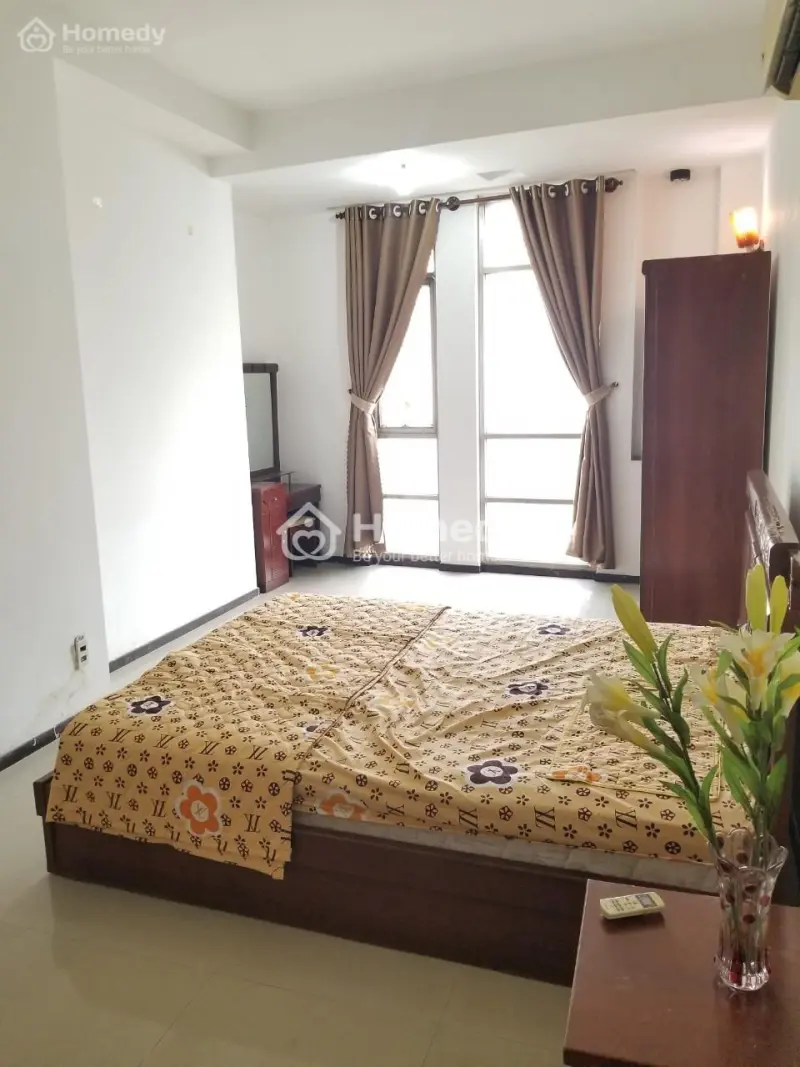 Phòng Cửa Sổ View Sông, Ngay Cầu Nguyễn Tri Phương, Sát Đại Học Y Dược, Kinh Tế, Thang Máy, Bảo Vệ