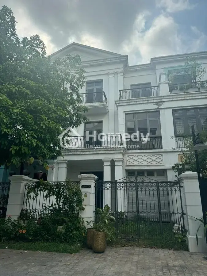 6006457 ảnh đại diện 1