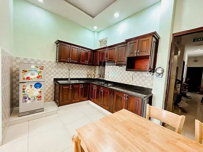 Căn Hộ 1Pn-50M2, Ban Công, Thang Máy, Ngay Mặt Tiền Khu Lý Phục Man Q7