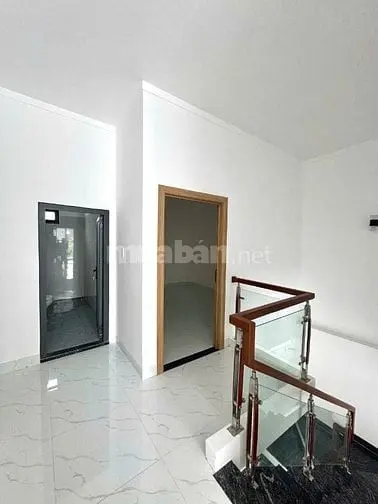 Cần Tiền Bán Gấp Nhà Lầu Xây Mới Giảm Sâu 100 Triệu