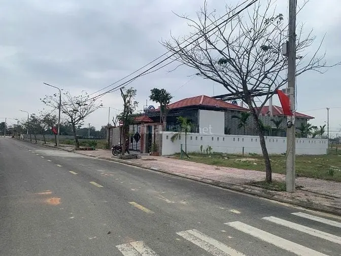 Phố Chợ Lai Nghi (Có Sổ): Bán Lô Đất Biệt Thự, Giá Sụp Hầm 13,5 Tr/M2