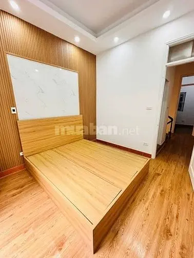 💥Tt Cầu Giấy- Lạc Long Quân- 40M🚘 Tránh- Nhà Mới- Nở Hậu- 42M- 5 Tần