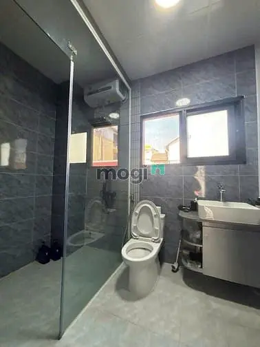 Bán Villa Hùng Vương P9 Đà Lạt - 5Pn, Full Nội Thất, Hẻm Ô Tô