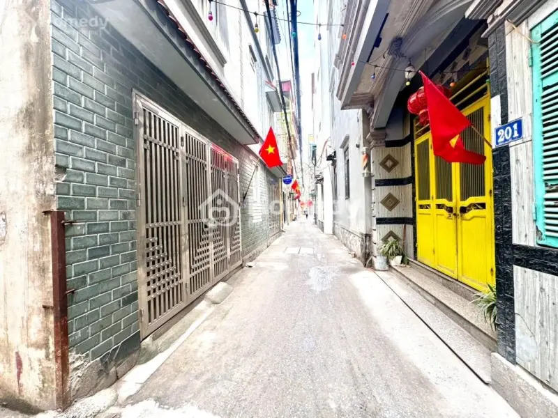 $Nhà Lô Góc Giáp Nhị - 10M Ra Phố, Ô Tô - Nhanh Tay Kẻo Lỡ!