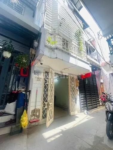 6006167 ảnh đại diện 1