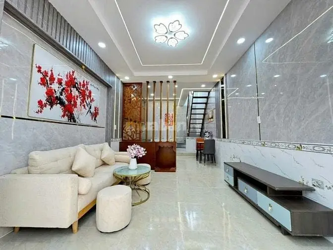 Nhà 4X8, Gần Chợ Bình Chánh, 2 P.ngủ. 350 Tr Ở Ngay. Sổ Riêng Từng Căn
